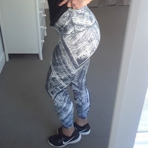 Lululemon hi rise 7/8th leggings